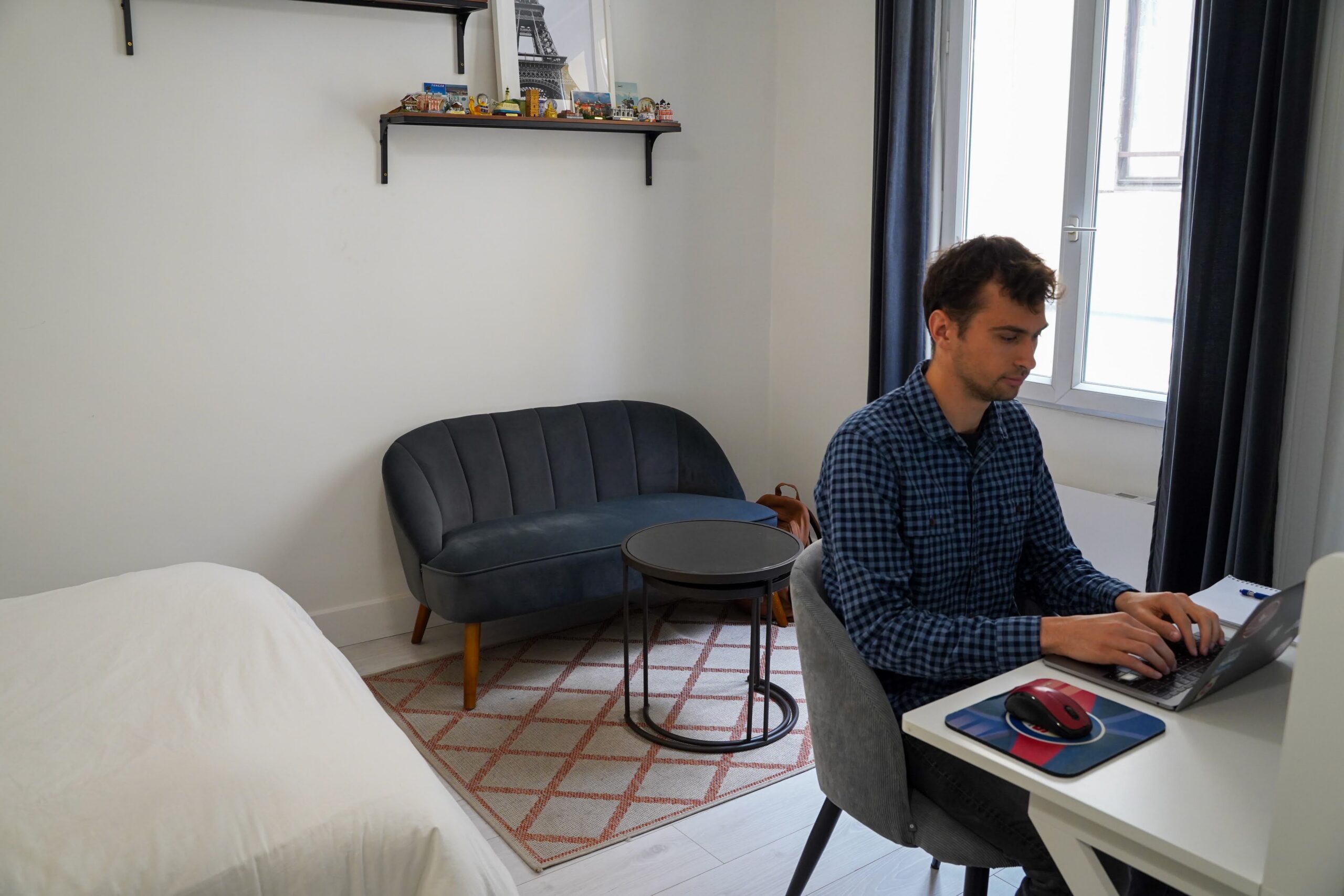 student apartment