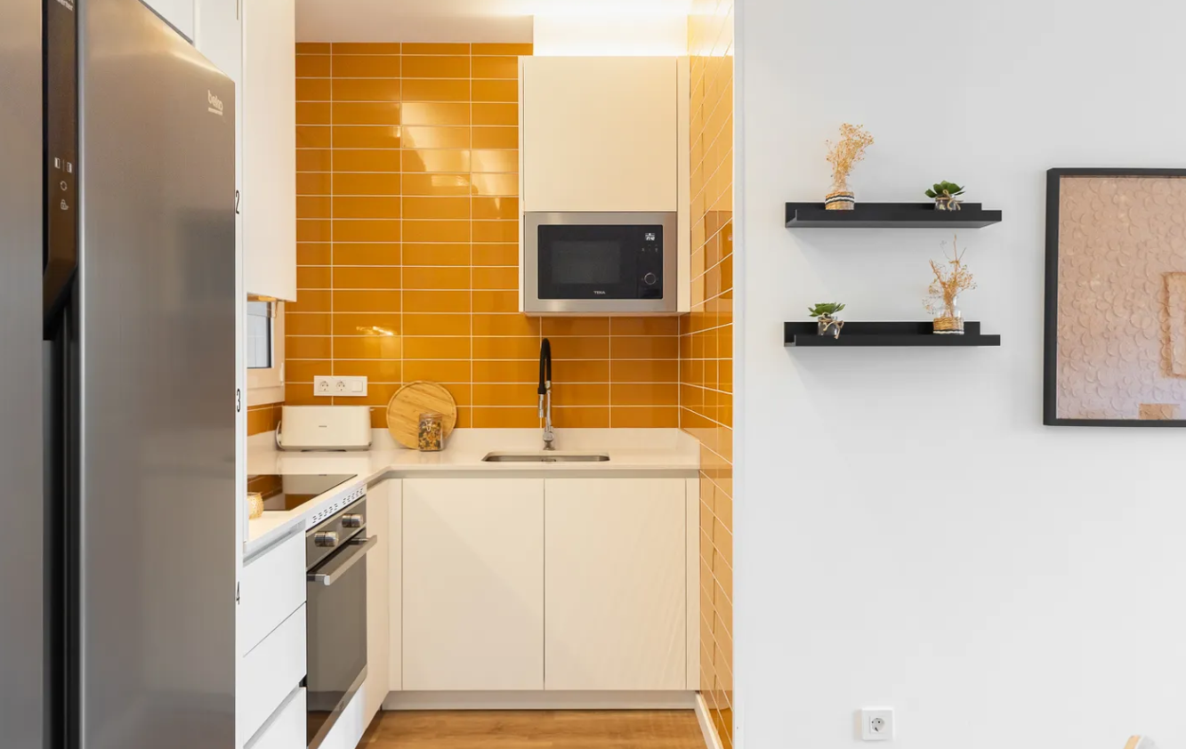 barcelona_apartment kitchen 2